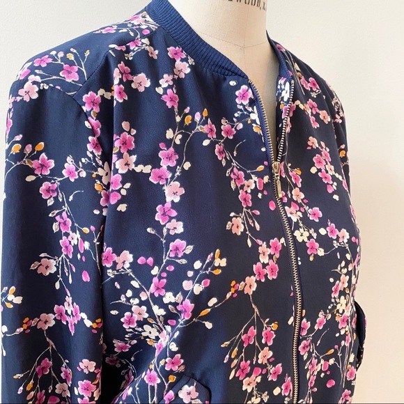 Lipslide Lightweight Floral Jacket Small - Picture 5 of 8